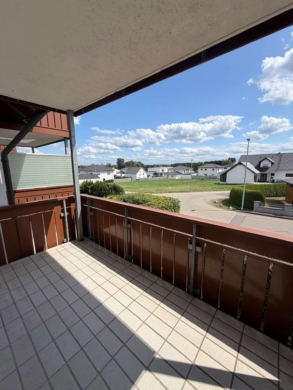 Gemütliche 3-Zimmer-Wohnung mit großem Balkon und EBK in Illertissen, 89257 Illertissen, Etagenwohnung