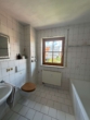 Badezimmer - Gemütliche 3-Zimmer-Wohnung mit großem Balkon und EBK in Illertissen