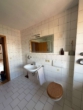 Badezimmer - Gemütliche 3-Zimmer-Wohnung mit großem Balkon und EBK in Illertissen