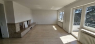 Wohnzimmer - Wohnen über zwei Ebenen: Helle 3,5-Zimmer-Maisonette mit Dachterrasse und Münsterblick