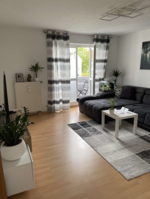 Schöne, helle 2 Zimmer Wohnung mit TG-Stellplatz in Günzburg, 89312 Günzburg, Etagenwohnung