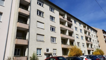 Kapitalanlage! 3-Zimmer Wohnung mit Balkon, zentral in Neu-Ulm Stadtmitte, 89231 Neu-Ulm, Etagenwohnung