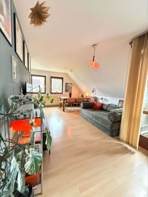 Beliebtes Söflingen! 2-Zimmer- Wohnung – zentrale Lage!, 89077 Ulm, Etagenwohnung